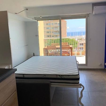 L'Effet Mer, Duplex Sur Le Port Avec Ses 2 Terrasses Vue Mer Hyères Eksteriør bilde