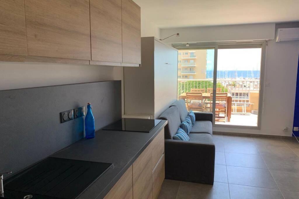 L'Effet Mer, Duplex Sur Le Port Avec Ses 2 Terrasses Vue Mer Hyères Eksteriør bilde